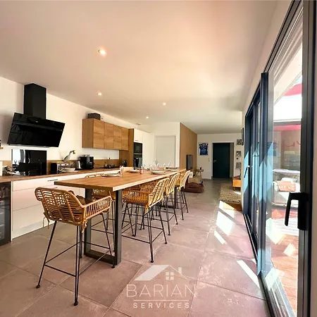 Casa de Férias Belle Maison A 10mn De La Plage *